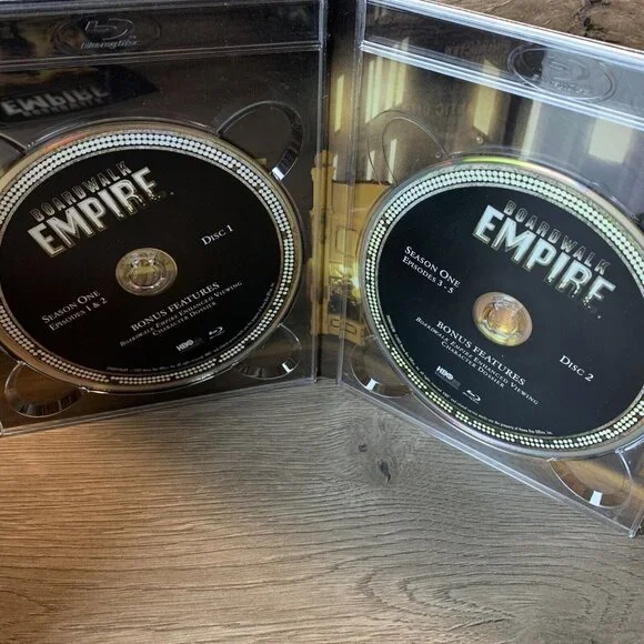 Boardwalk Empire: The Complete First Season (DVD, 2012, 5-Disc Set) - Picture 2 of 5